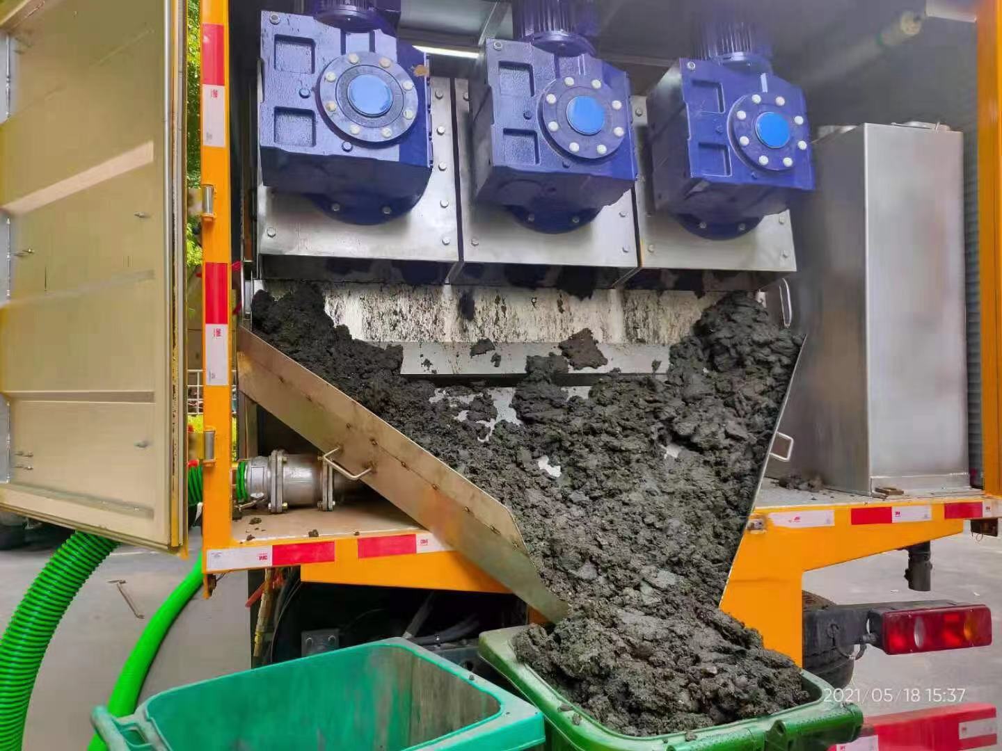 察哈尔右翼前化粪池清掏城市维护站-泥浆净化干湿分离处理